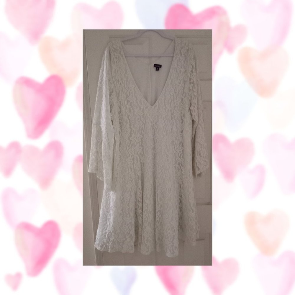 Torrid Informal Wedding/Special Occasion Dress 28W/30W/Torrid Size 5